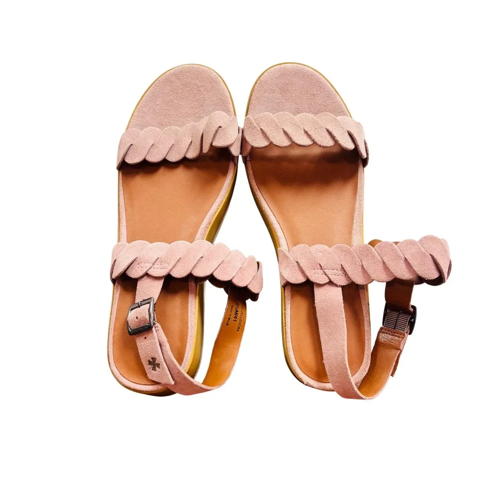 Lucky Brand Vellenora Pink Suede Scalloped Platform Wedge Sandals 9.5 M